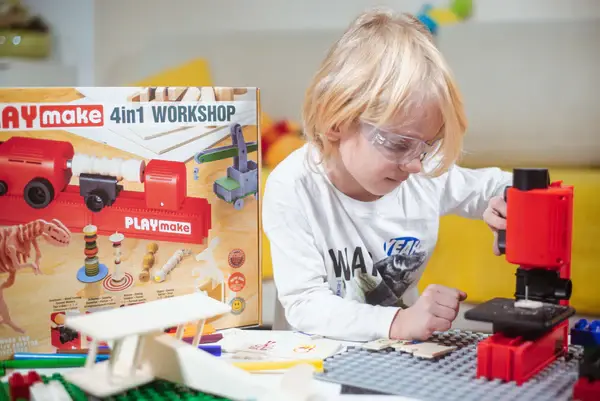 PlayMake 4in1 - kindersichere Holzwerkstatt – Ansicht 6